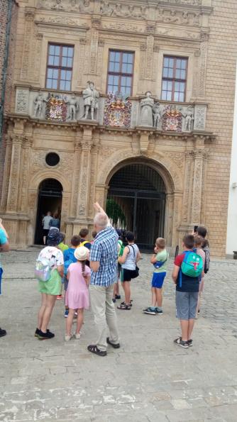 Początek wakacji w brzeskim zamku