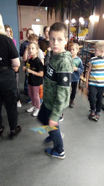 Dzieciaki w Kolejkowie